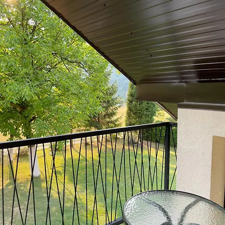 Hacienda Dm * Visoko